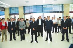 背单词online 实时导航用什么软件好用